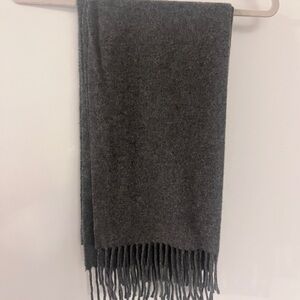 Acne studio scarf like brand new!!!